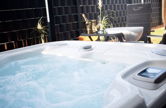 Spa Cottage Serenity Chalet