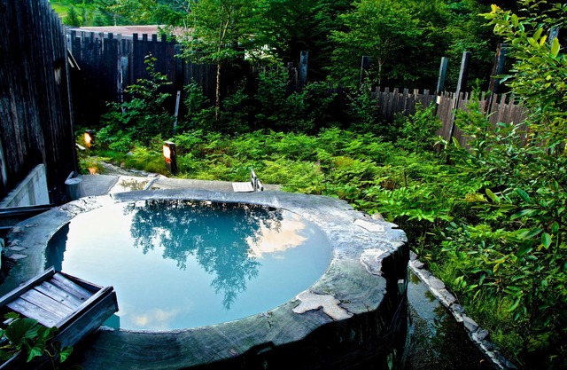 Spa Lodge Redwood Inn