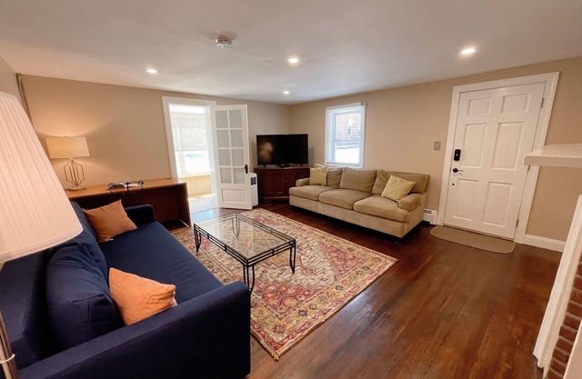 Spacious 1 Bedroom Apt - Westminster, MD. Close to McDaniel College.