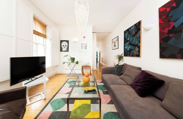 Spacious 1BD Flat - Shoreditch/Bethnal Green!