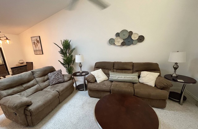 Spacious 2/2 Condo in Citrus Hills