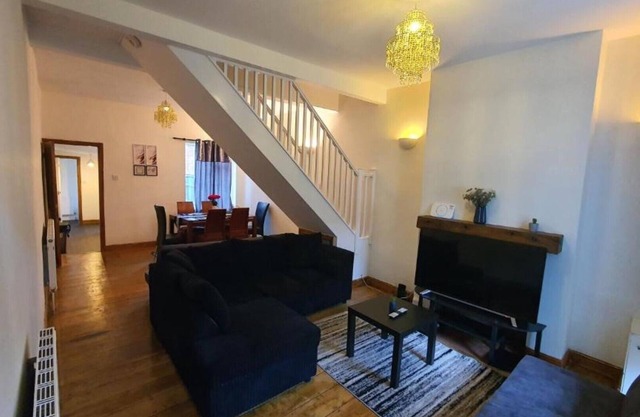 Spacious 2 Bedroom Home in Birmingham