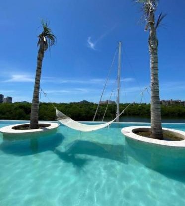 Spacious 3BR Marina Condo with Pool