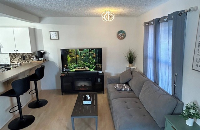 Spacious 4 Bdm Duplex