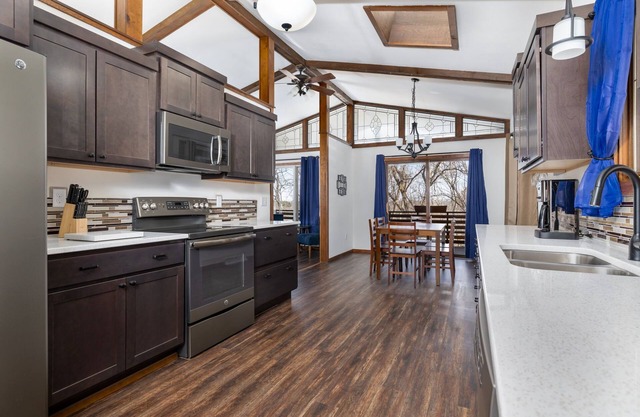 Spacious 4-bedroom home in Trempealeau, WI