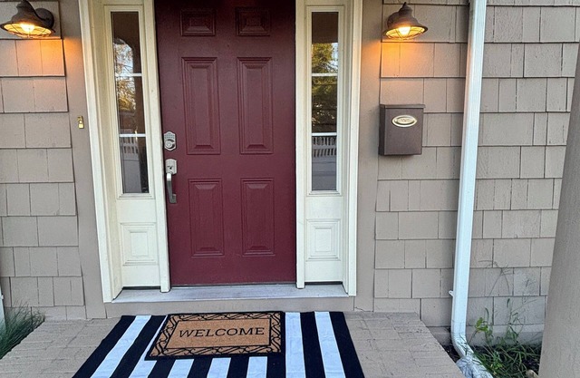 Spacious 4-bedroom with four and half bathrooms