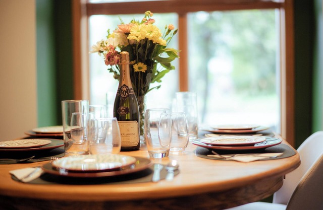 Spacious 5-bedroom house near Saratoga Racetrack, SPAC, Six Flags - Pet Friendly