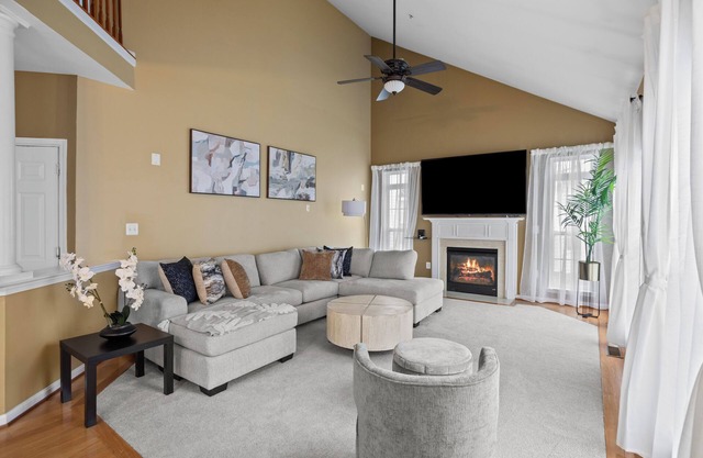 Spacious 5BR Retreat w/Piano & Pool Table – Near DC & Baltimore