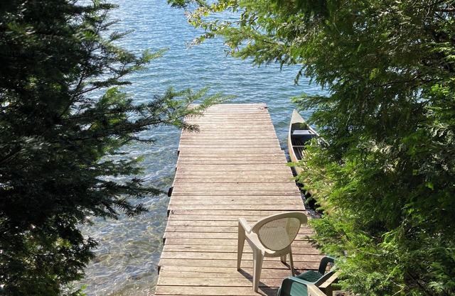 Spacious 6-bedroom lake house in fabulous Greensboro Vermont with WiFi.