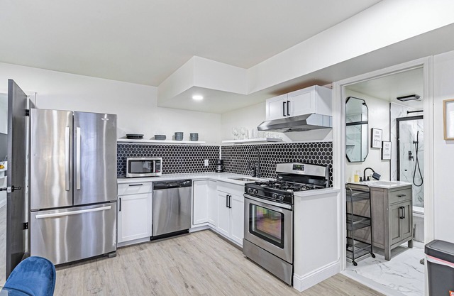 Spacious 8-bedroom house in gorgeous Union with WiFi, AC