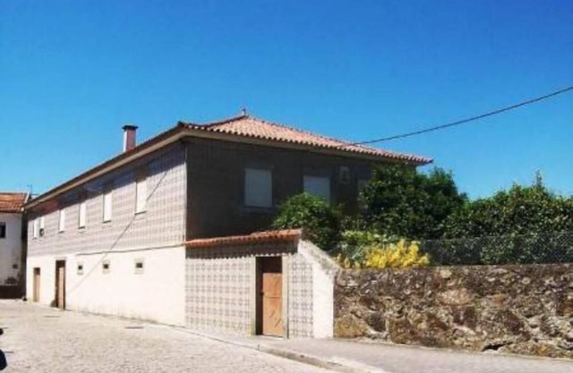 Spacious and cozy holiday home close to the beach