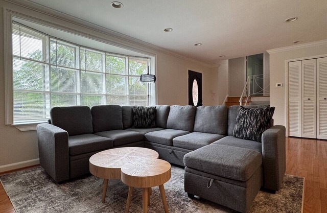 Spacious Annandale Gem - Near DC