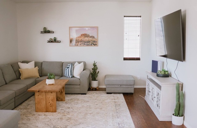 Spacious family-sized home with game room on a beautiful golf course!