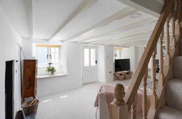 Spacious Cottage & Garden on The Lizard