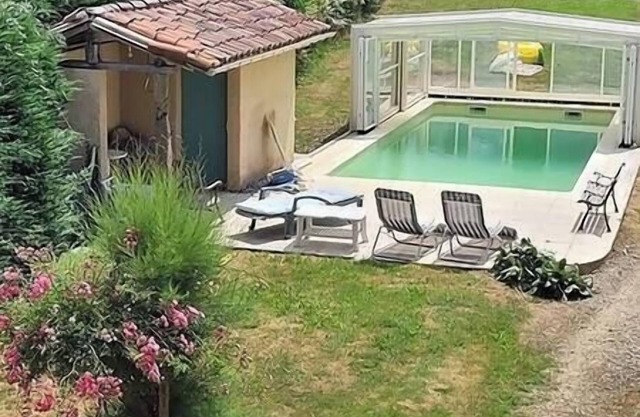 Spacious gîte for families and groups