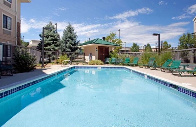 Spacious Good-Value Accommodation! Pet-Friendly, Near Otero Tennis Courts