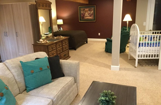Spacious house, easy access from Seatac, Seattle & Bellevue.