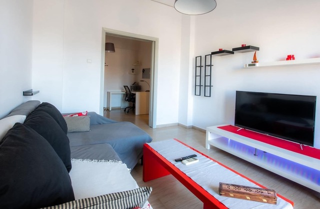 Spacious Living at Kallithea