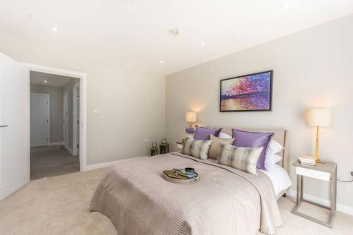Spacious Modern 3 Bed Apartments in London Bridge with Netflix and Free Carpark