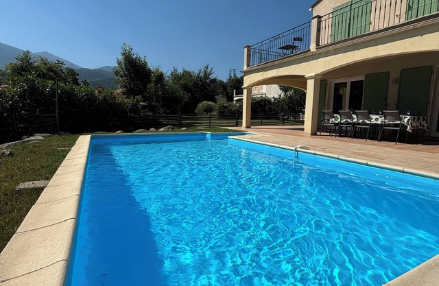 Spacious Modern 4 bed Villa with Private Pool in Beautiful Mountain Village
