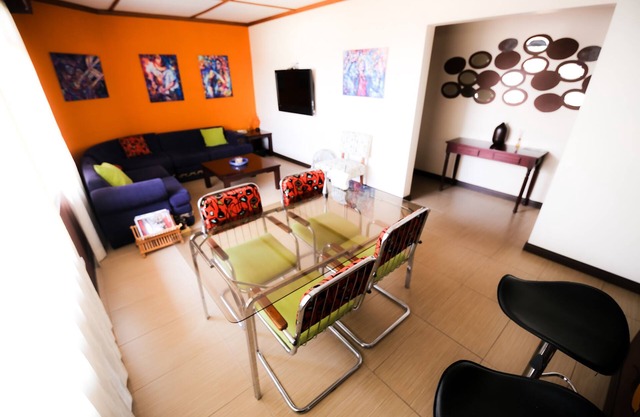 Spacious Modern Apartment