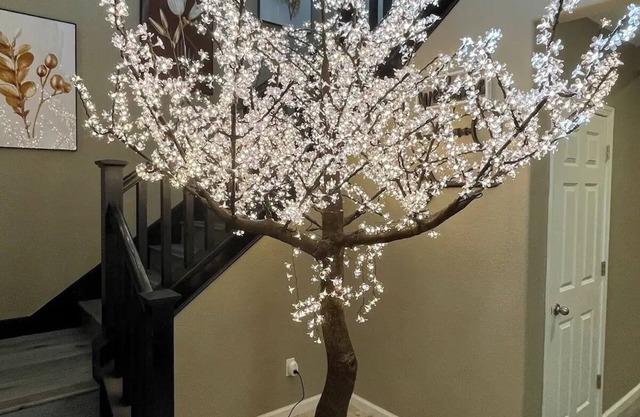 Spacious modern family home - Self check-in