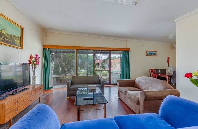 Spacious, neat and convenient holiday home