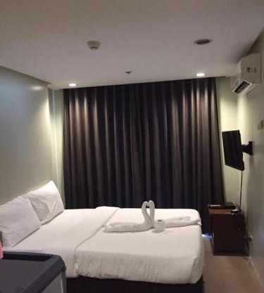 Spacious Studio Apartment B205