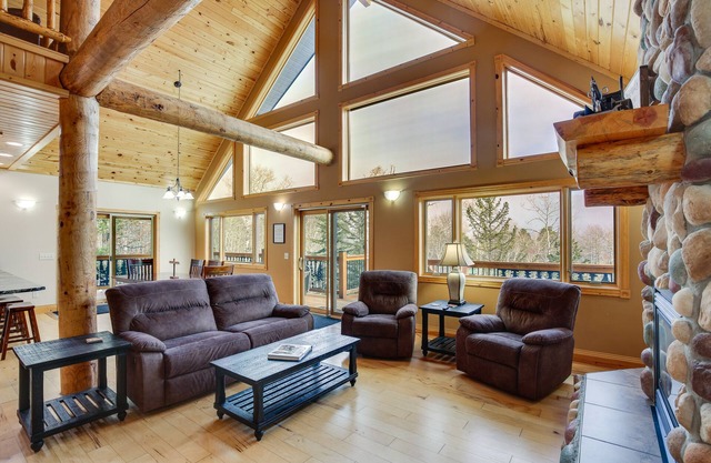 Spacious Terry Peak Cabin < 1 Mi to Ski Lift