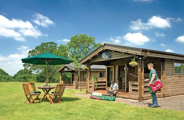 Spacious timber lodge with one double and one single in one room.