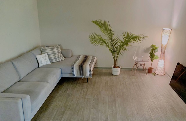 Spacious Treehouse Paradise