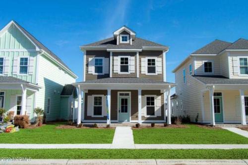 Sparrows Nest 3br 2 and half bath beach cottage