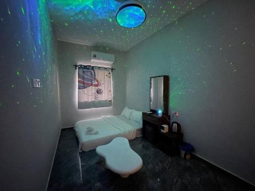 Special Room R1 1min to KSL,2 pax hotel style