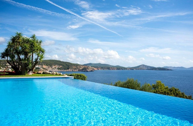 Spectacular private luxury on the sea amazing views excellent location SW