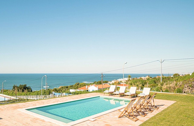 Spectacular Sintra Villa | 4 Bedrooms.