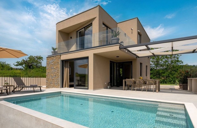 Spectacular Villa Venta with pool and jacuzzi