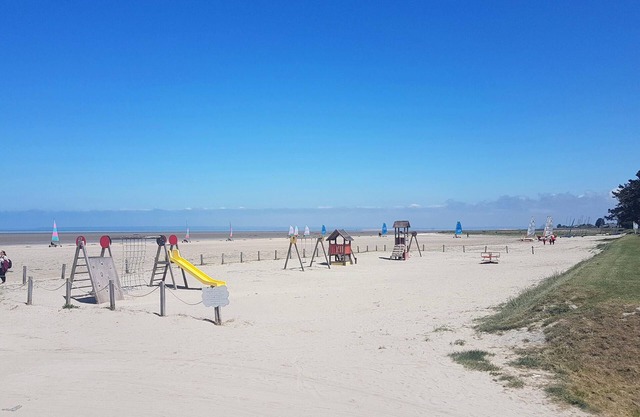 Spend an unforgettable vacation in this welcoming and comfortable vacation home with pool.