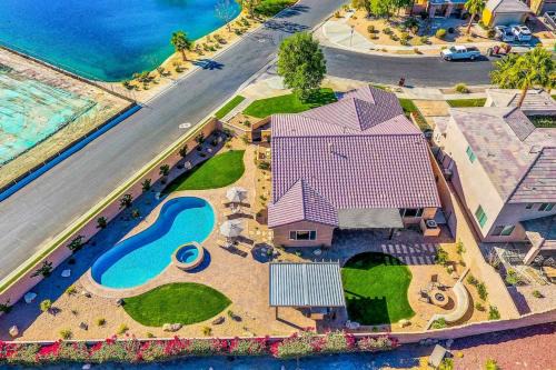 SPLASH-TASTIC FUN HOUSE