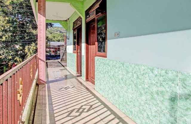 SPOT ON 93029 Pondok Wisata Sabar Menanti 2