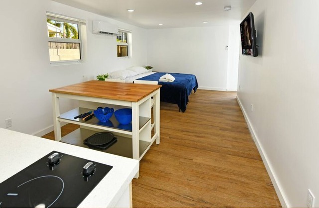 Spring Break | Elegant Studio | Beach 4min | Free Bikes