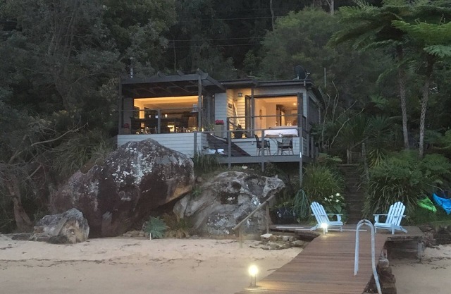 spring specials .ALLAWAH. fireside living HAWKESBURY RIVER spectacular views