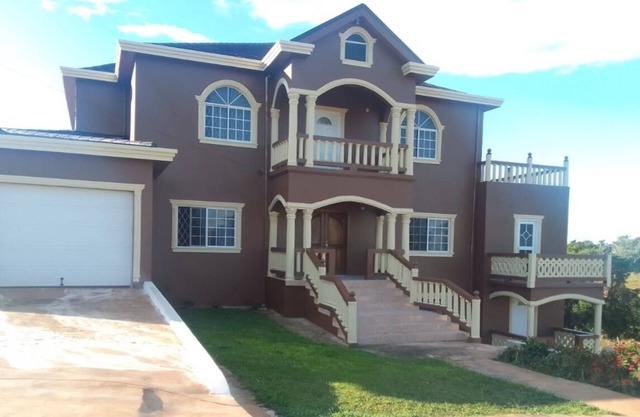 Spur Tree Home Away Villa's #1