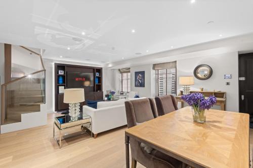 St James Park and Westminster Luxury Suite