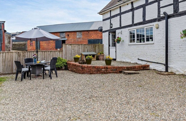 Stabal y Nant - Two Bedroom House, Sleeps 4