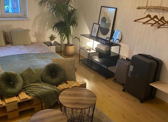 Stadtjuwel am St. Johanner Markt mit Parkplatz