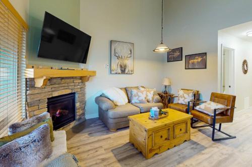 Stagecoach Ski Condo