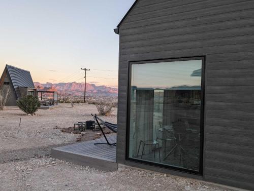 Stardust Luxury Cottage with loft & a great view