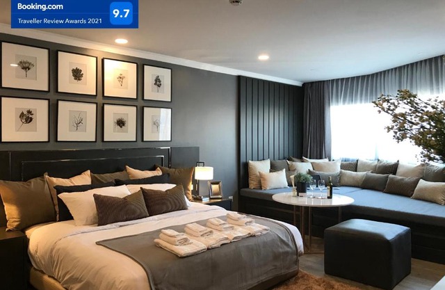 Stay in Style at Nimman R306B