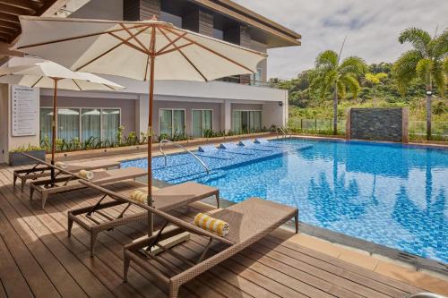 Stay Near Private Beach in Boracay