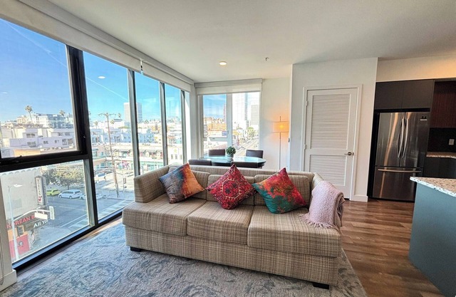 StaysPro - GORGEOUS Hollywood Living Los Angeles